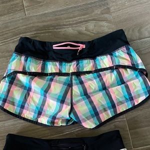 Lululemon shorts size 6